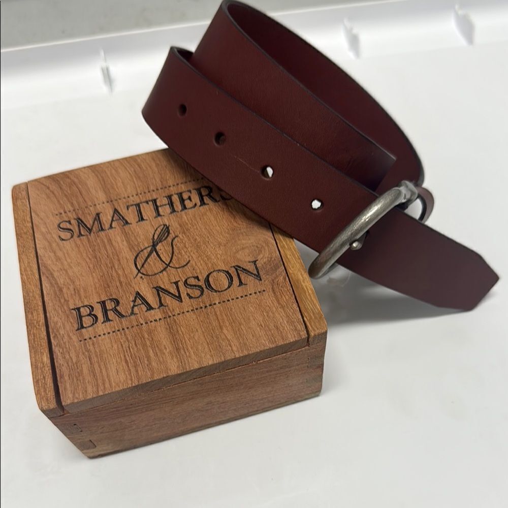 SOUTHERN TIDE Brown Leather Belt - Size 30 Smathers & Branson Wooden Box NWT